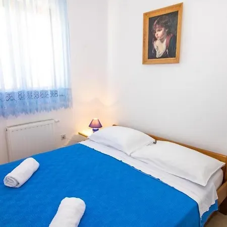 With Parking Space Baska, Krk - 23999 * 巴斯卡