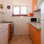 With Parking Space Baska, Krk - 23999 דירה
